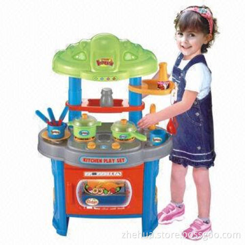Kids' kitchen play set with light and music